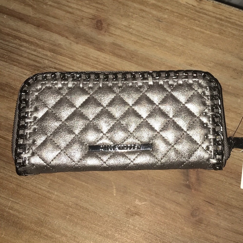 NWT Steve Madden Metallic Gunmetal Wallet